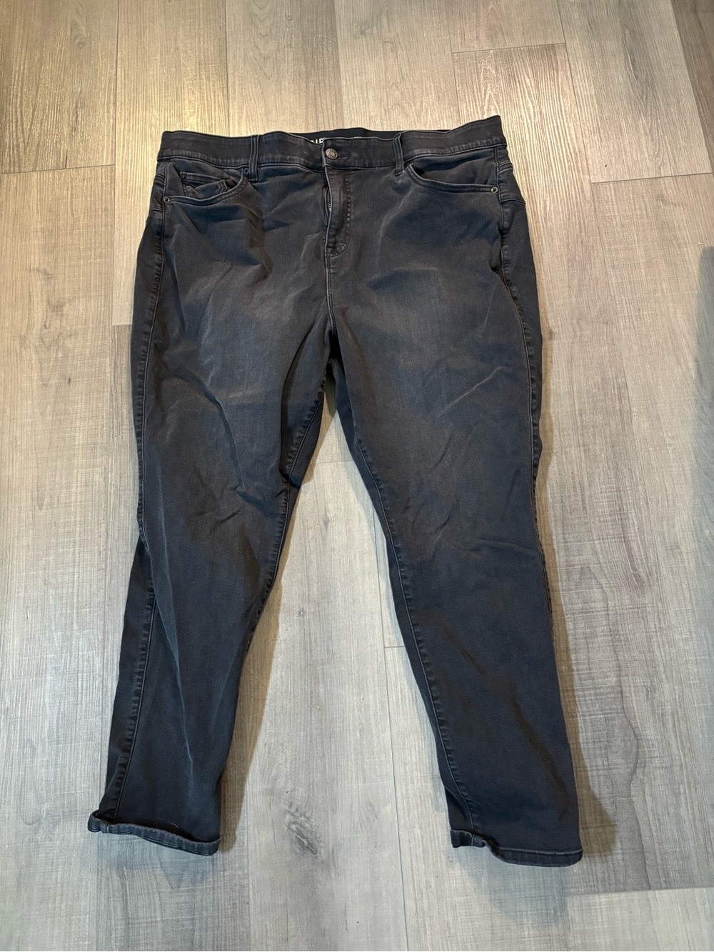 torrid Bombshell Skinny Black/Grey Women's Denim Jeans